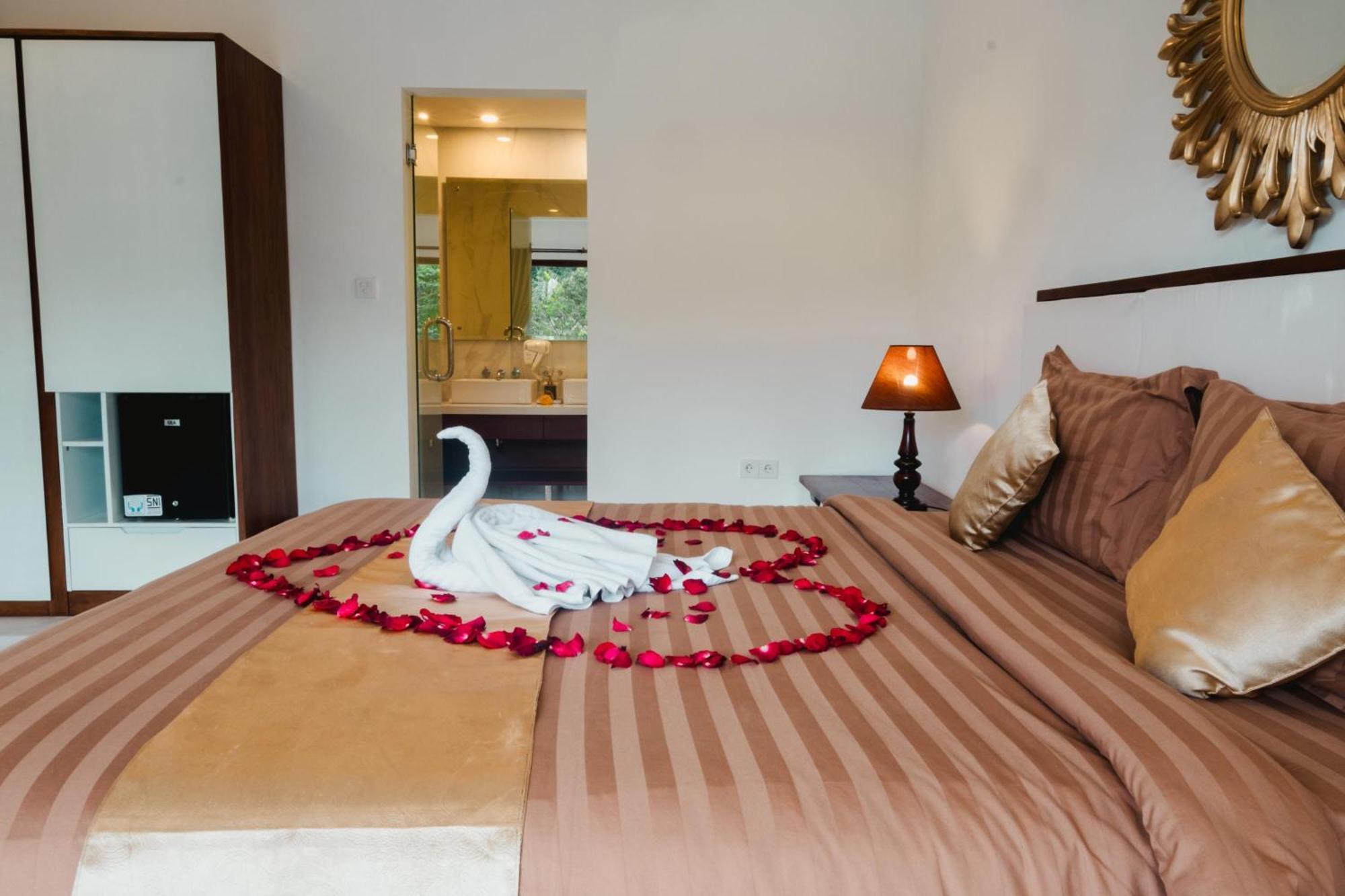 Royal Maharani Payogan Bed & Breakfast อูบุด ภายนอก รูปภาพ